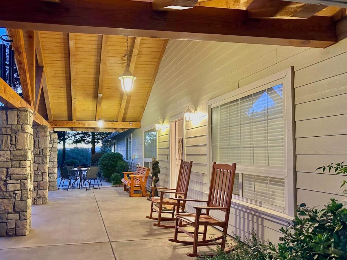 Scenic Mountain Views W Heated Pool, Game Room, And Hottubs Casa vacanze