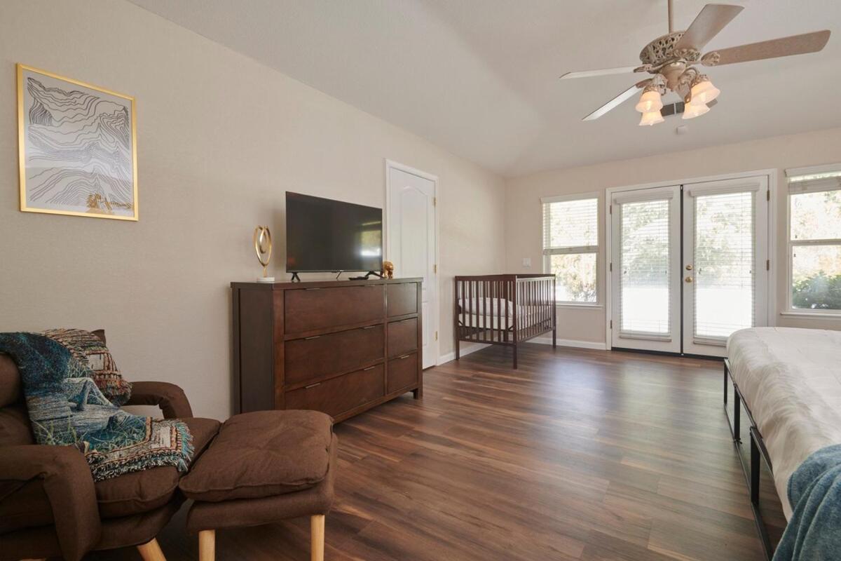 Scenic Mountain Views W Heated Pool, Game Room, And Hottubs Casa vacanze